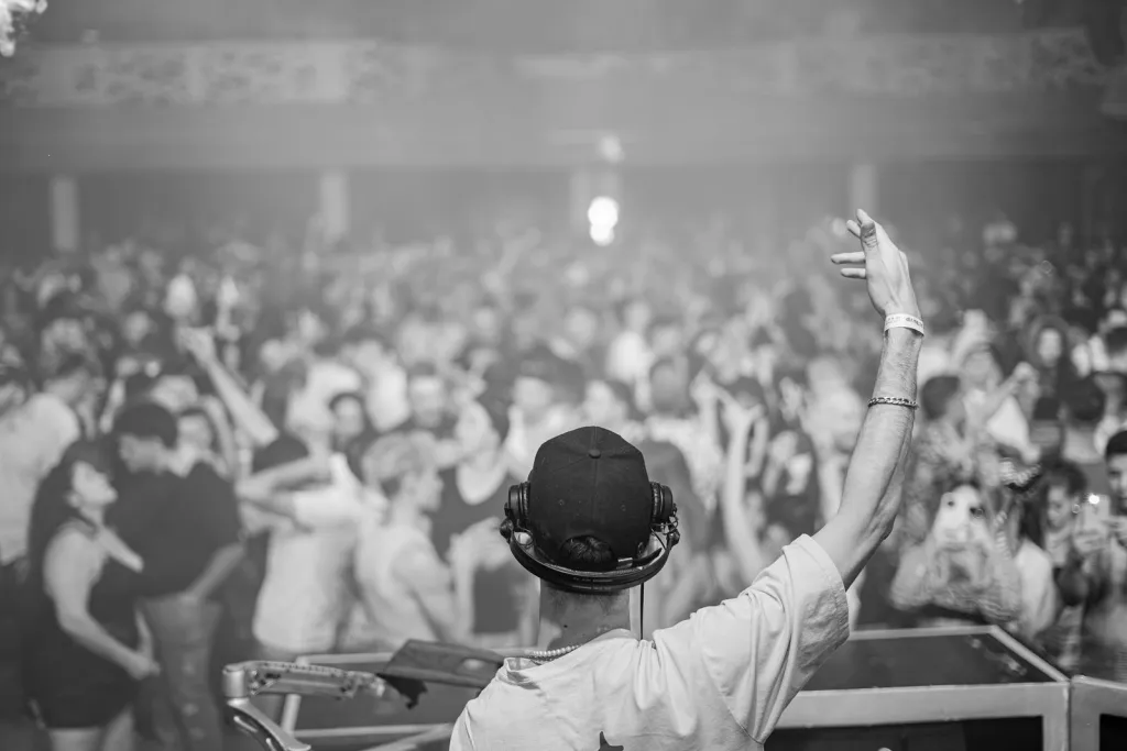 Thoughtful Music for Memorable Events